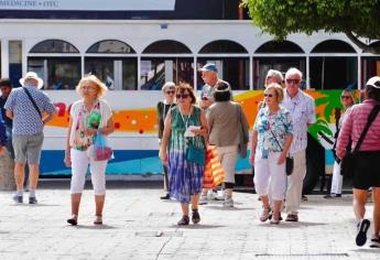 Mazatlán recibe turistas de donde el frío ya no se soporta; aquí pasarán el invierno