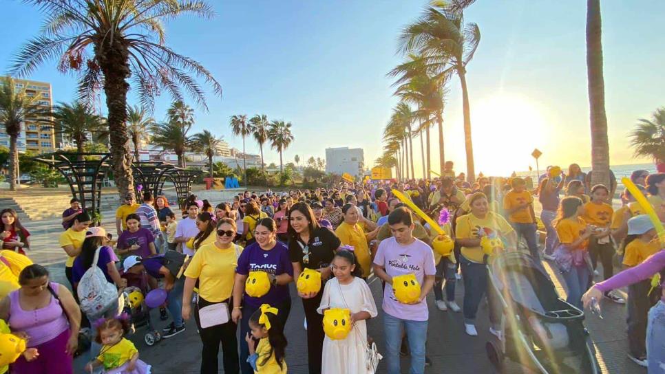 Con ambiente carnavalero, arranca el boteo masivo del CRIT Teletón en Mazatlán