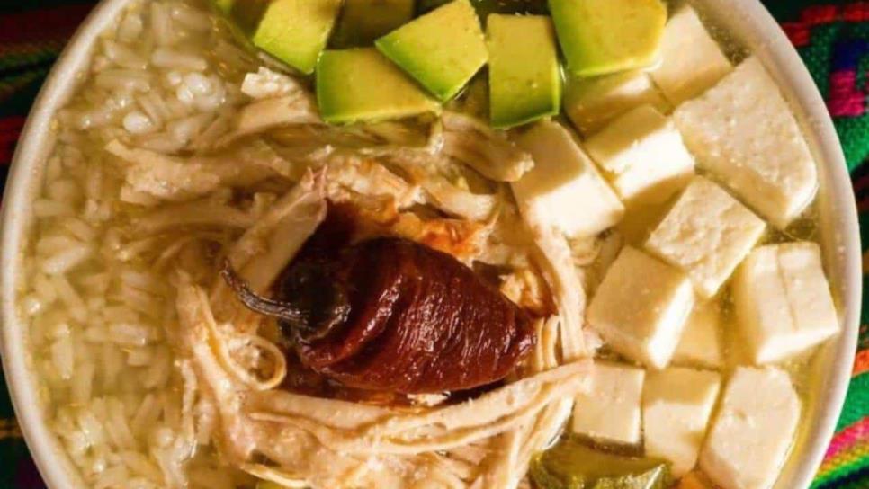 Caldo tlalpeño: ¿Qué beneficios tiene este delicioso platillo mexicano?