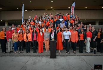 Se ilumina de naranja el Palacio de Gobierno de Sinaloa