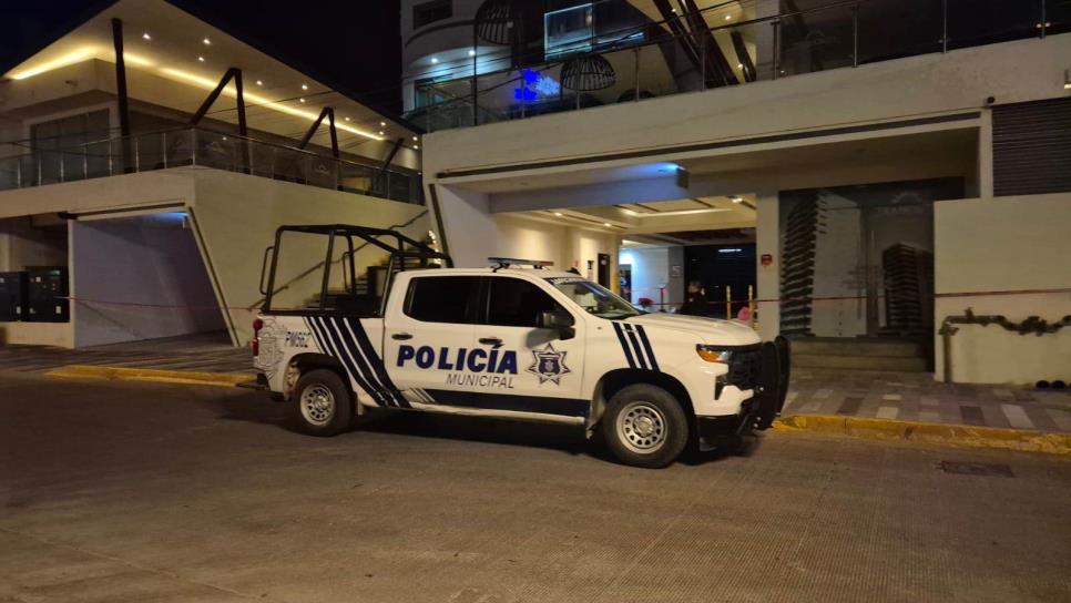 Balean a hombre en hotel de la Zona Dorada de Mazatlán y muere en el hospital