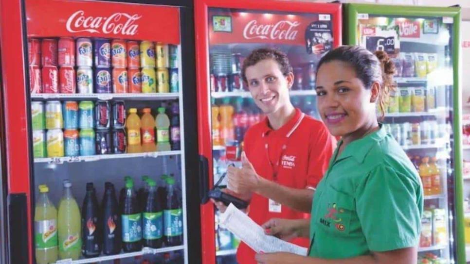 Coca Cola ofrece vacantes con sueldo de 17 mil pesos más otro bono, checa los requisitos