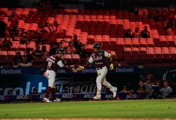 Detienen a jugador de Tomateros de Culiacán en Guadalajara; ¿De qué lo acusan?