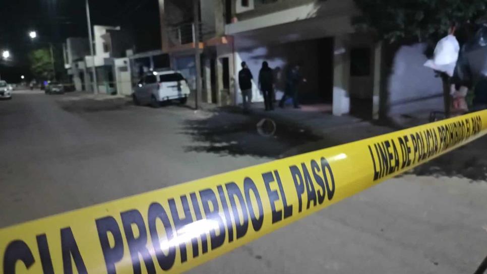 Ejecutan a balazos a una persona al interior de un domicilio en Nueva Galicia, Culiacán