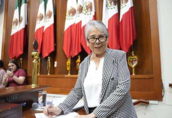 Tras 62 años en el Congreso de Sinaloa, despiden con emotivo homenaje a Martha Arredondo