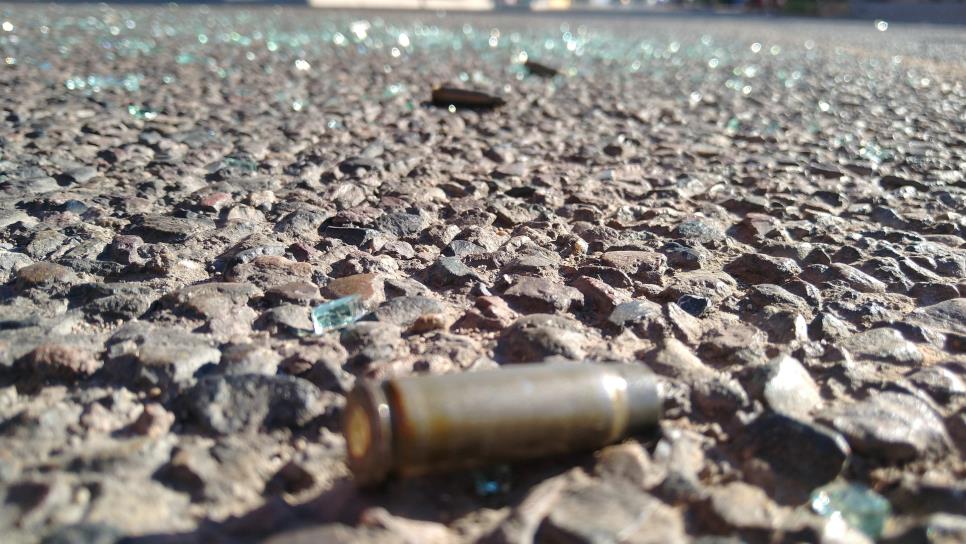 Fueron más de 20 balazos los que recibieron las patrullas de la Policía Estatal en Culiacán