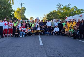 Desfilan para concientizar a los conductores y evitar accidentes en Ahome