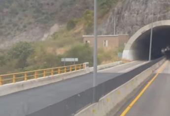 Abren la Mazatlán - Durango 11 horas después tras accidente