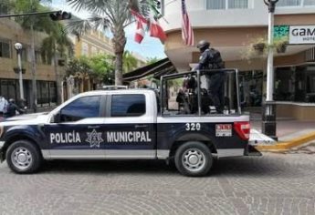 Zonas comerciales, principal punto de vigilancia en el operativo Guadalupe-Reyes: secretario de seguridad de Mazatlán