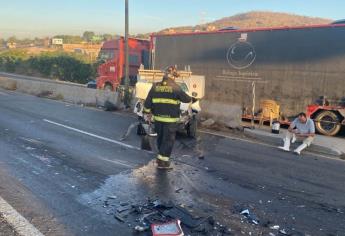 Se registra fuerte choque de 6 vehículos frente a la Termoeléctrica de Mazatlán