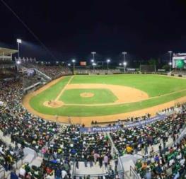 Jugador de Cañeros de Los Mochis realiza el blooper del año en la LMP | VIDEO