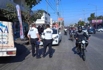 Un cobrador resulta con fractura tras accidentarse en la colonia Arboledas de Culiacan