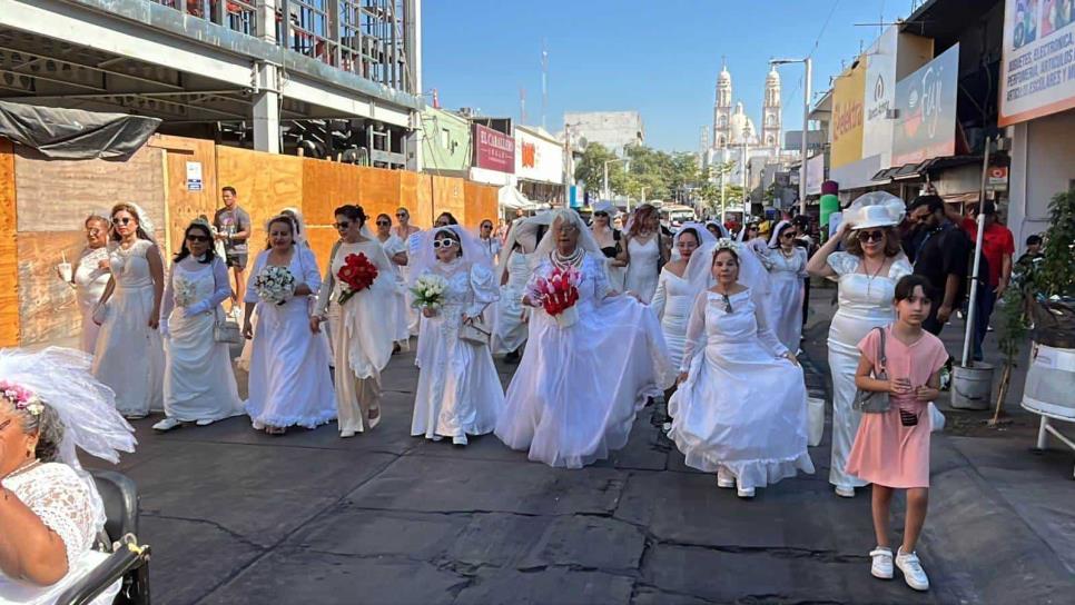 Marcha de Catedral al Santuario recuerda a la Novia de Culiacán