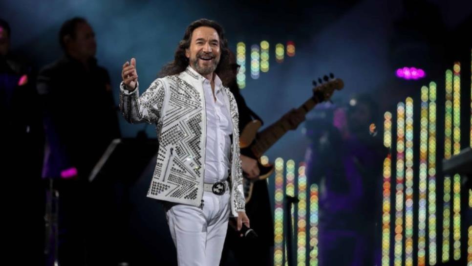 Marco Antonio Solís envía cariñoso mensaje navideño para sus fans y todo México | VIDEO