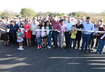 Inicia Rocha el 2025 con la inauguración de otra carretera para comunidades rurales