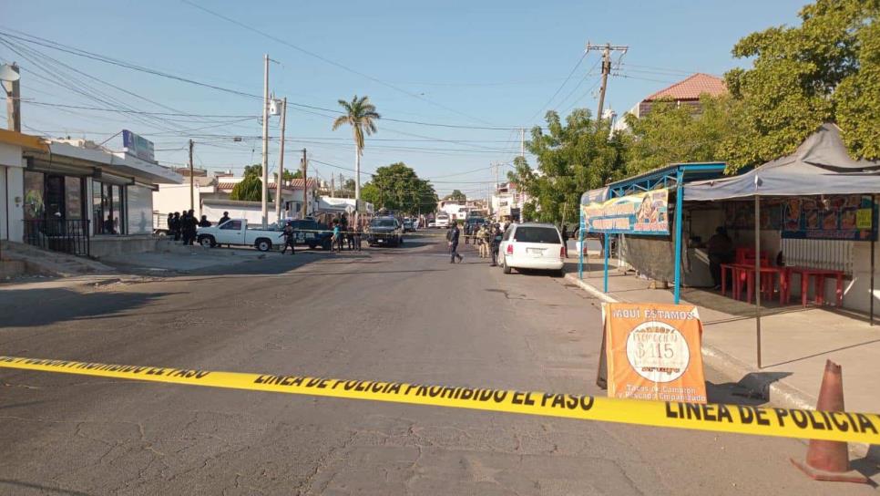 A plena luz del día, atacan a balazos dos locales comerciales de la colonia Rafael Buelna, en Culiacán