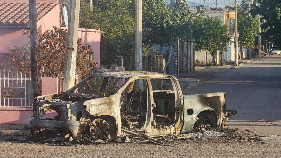 Enfrentamiento entre gatilleros en El Espinal, Elota, deja 6 vehículos incendiados