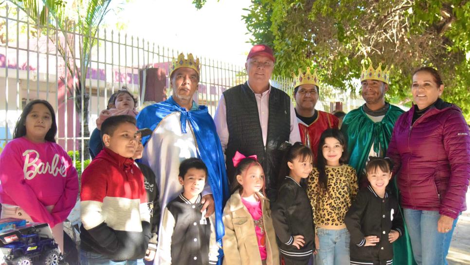 Con rosca y juguetes, El Fuerte celebra el tradicional Día de Reyes