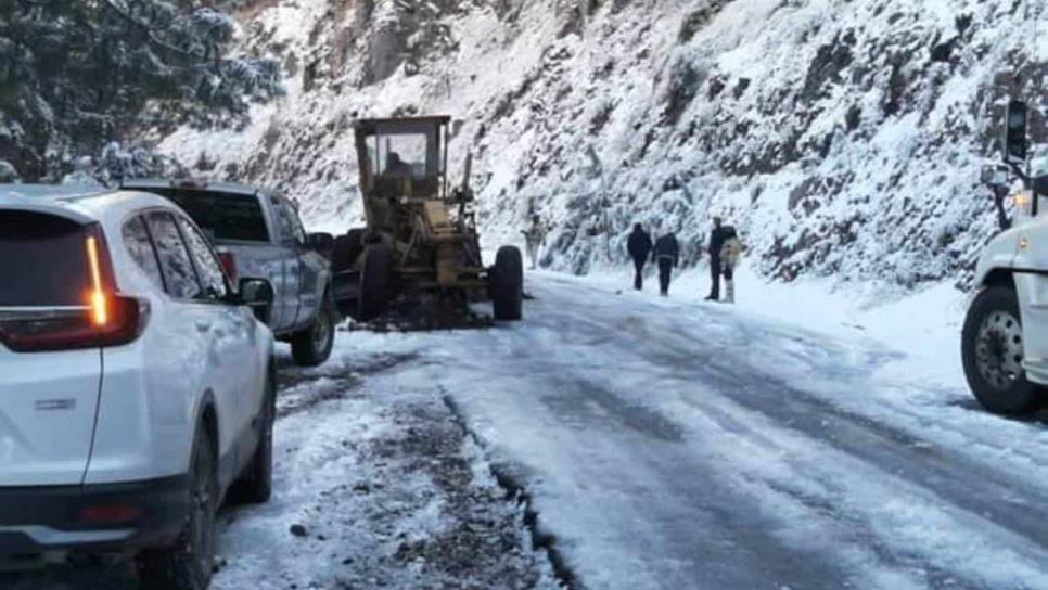 Sonora “bajo cero”: Tormenta invernal afecta estos municipios y carreteras