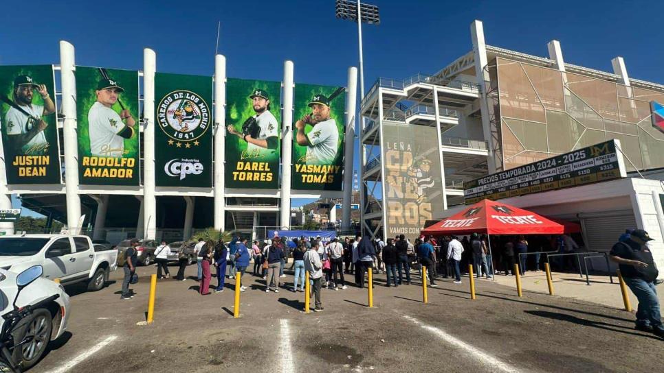 Largas filas en la taquilla del Chevron Park para las semifinales entre Cañeros vs Tomateros