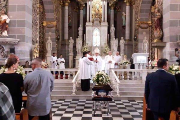 ¿México se queda sin sacerdotes? Cada año se ordenan menos seminaristas