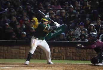 Manny Barreda guía a Tomateros al triunfo y regresan a Culiacán con ventaja
