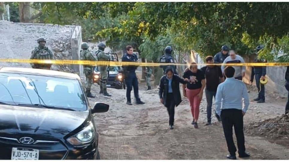 Asesinan a balazos a madre e hijo en la colonia La Cascadas, en Culiacán