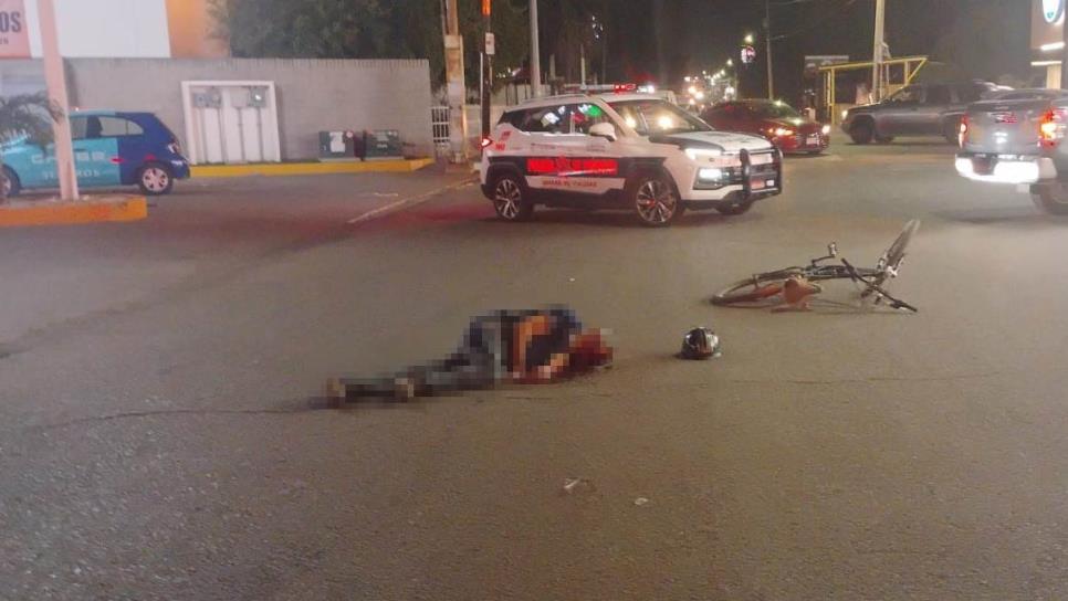 Arrollan a ciclista en Culiacán; paramédicos de Cruz Roja no acuden por temor a la violencia