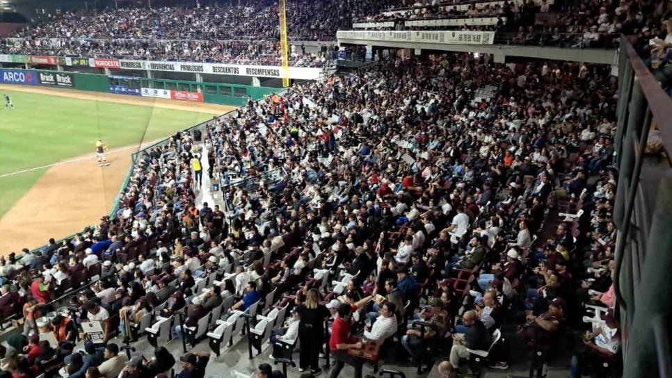 Hoy ganamos y mañana nos coronamos: afición guinda