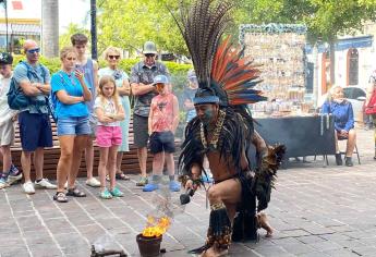 Danza Azteca en Mazatlán: Un show cultural que no te puedes perder en la Plazuela Machado