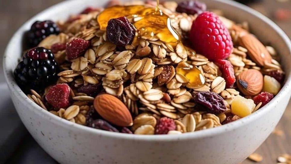 Esta es la receta para hacer tu propia granola en casa; conoce sus beneficios 