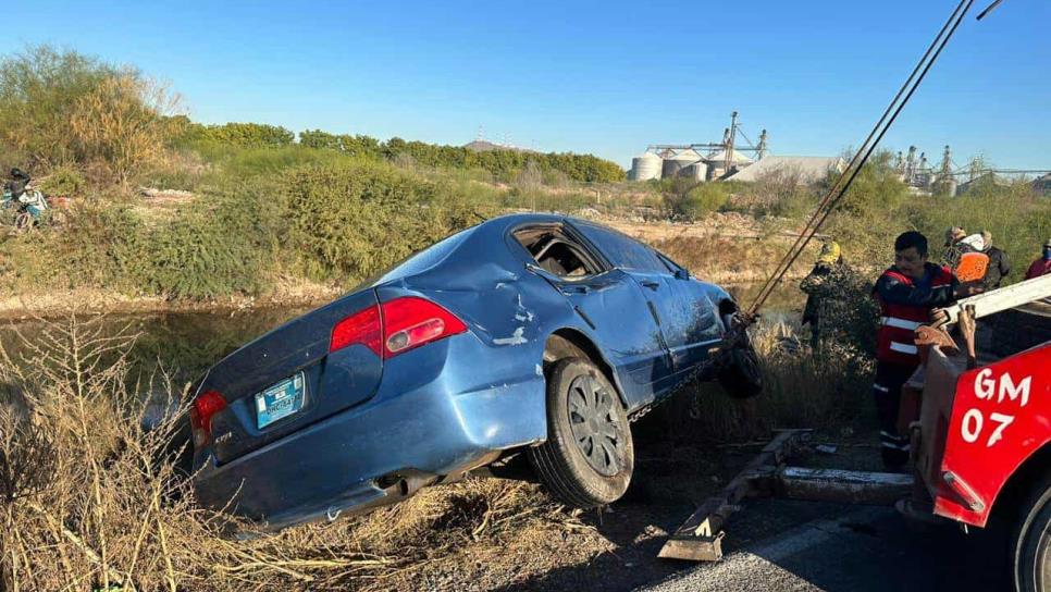 Muere joven trabajador de una maquiladora al caer al canal Lateral 18 en Los Mochis