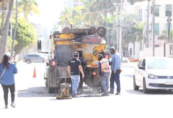 En los primeros 100 días del Gobierno de Estrella Palacios rehabilitan 2 mil 234 baches en Mazatlán