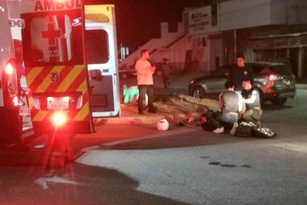 Camioneta arrolla a un motociclista en Los Huizaches, Culiacán