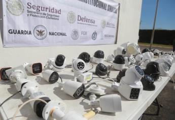 Militares retiran 64 cámaras ilegales de la vía pública en Culiacán