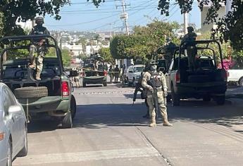 Militares implementan operativo en la colonia Aurora, en Culiacán, tras reporte de disparos