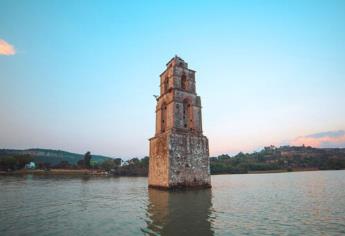 Este Pueblo Mágico hay una iglesia sumergida en un hermoso lago y un fascinante bosque