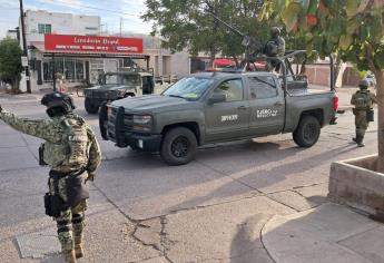 Militares aseguran inmueble y mantienen operativo en la colonia Santa Fe en Culiacán