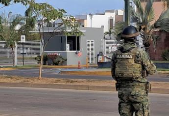 Fuerzas militares catean domicilio en privada Coruña de la Isla Musala, Culiacán