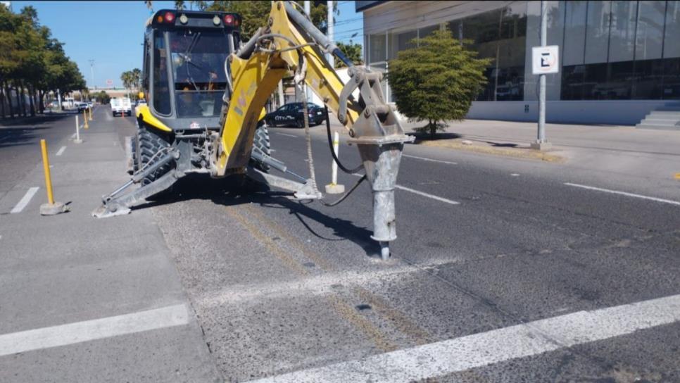 Inician construcción de camellón en bulevar Rosendo G. Castro en Los Mochis