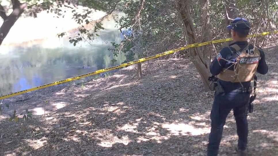 Encuentran cuerpo flotando con las manos atadas en el río Sinaloa en Guasave 