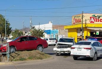 Dos unidades provocan fuerte choque por Las Mañanitas en Mazatlán