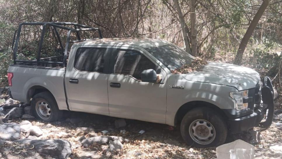 Aseguran vehículos, armamento, artefactos explosivos, equipo táctico y puntas de acero en Cósala