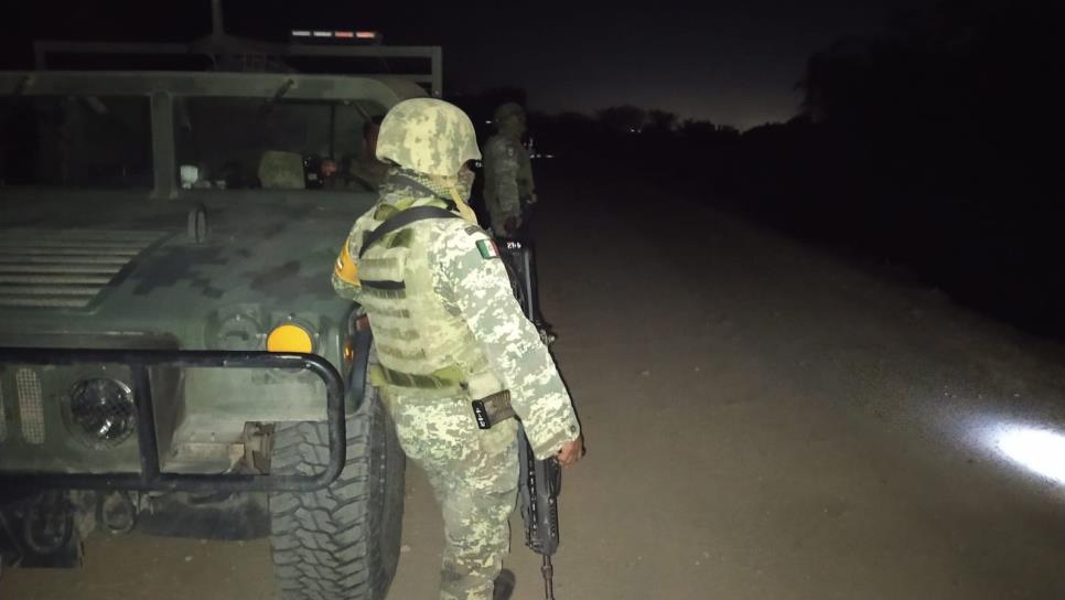 Helicóptero sobrevuela a baja altura comisaría de La Higuerita, sindicatura de Culiacancito, en Culiacán Helicóptero sobrevuela a baja altura comisaría de La Higuerita, sindicatura de Culiacancito, en Culiacán