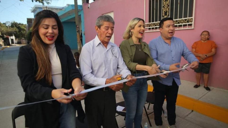 Después de 40 años, vecinos de la 12 de Mayo en Mazatlán ven hecha realidad la pavimentación