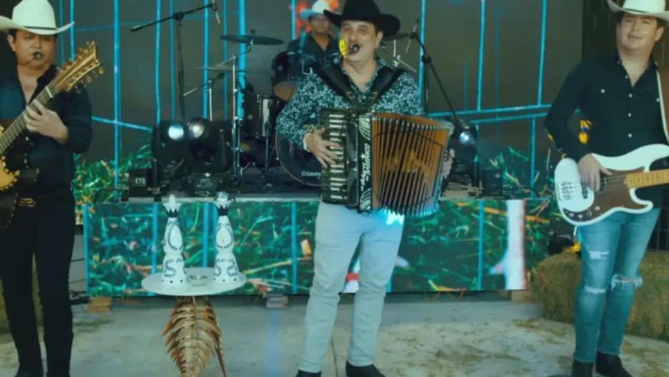 Los Alegres del Barranco logran hit #1 en Billboard