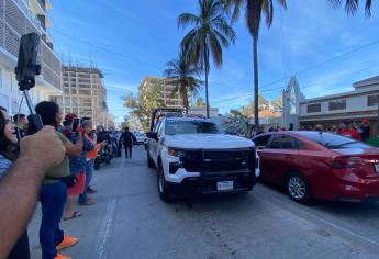 ¡No es gringo! Sitian casa de hombre que humilló a albañil en Mazatlán