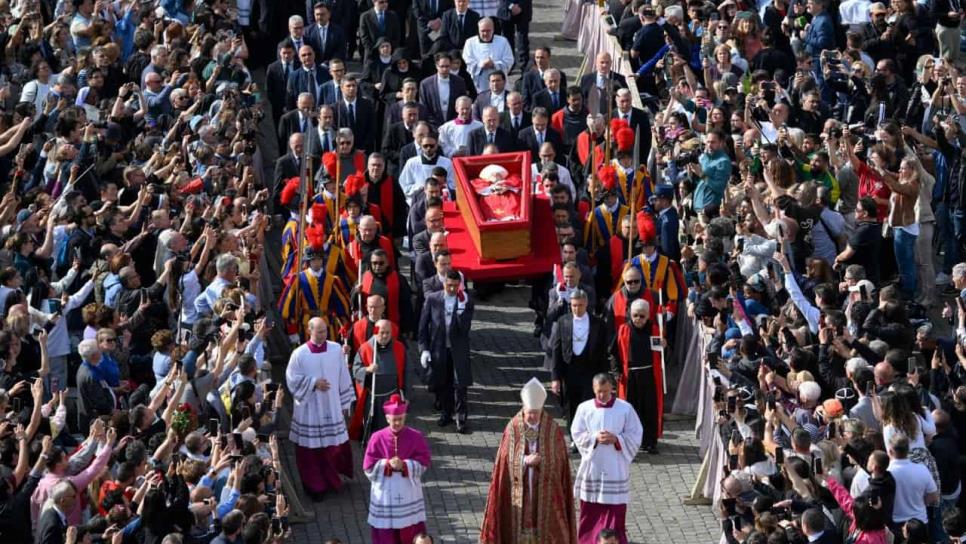 Funerales del Papa Francisco EN VIVO desde el Vaticano, miles le dan el último adiós Funerales del Papa Francisco EN VIVO desde el Vaticano, miles le dan el último adiós