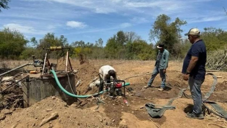 Ante renuencia de CFE, alcalde de El Fuerte acude a Rocha Moya para agilizar conexión de pozos de agua Ante renuencia de CFE, alcalde de El Fuerte acude a Rocha Moya para agilizar conexión de pozos de agua