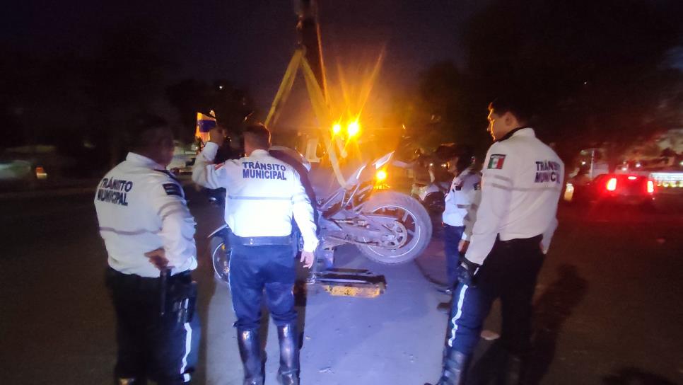 Agente de Tránsito termina hospitalizado tras ser arrollado en persecución en Los Mochis